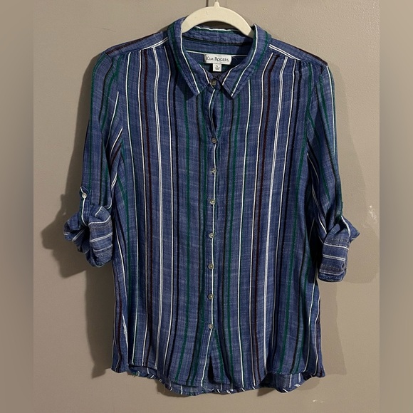 Kim Rogers Tops - $6💙Bundled Kim Rogers Blue & Green Button Down Shirt